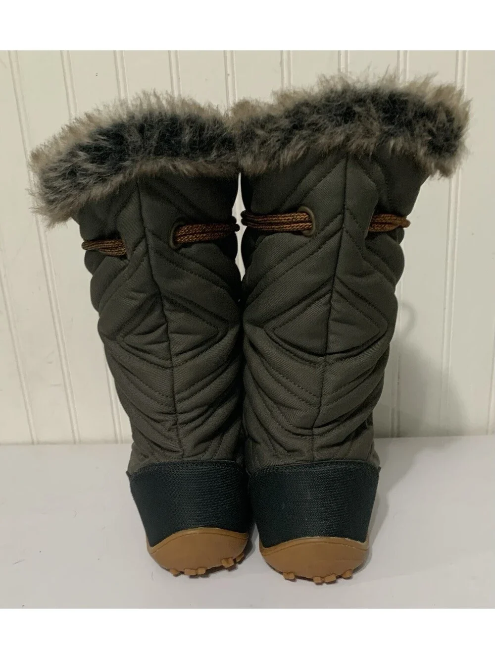 Columbia Womens Minx Mid III Boots Nori Size 12 Waterproof C34